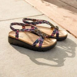 Roz Charm Black Sandal 15 Roz Charm Black Sandal -Shoes Shop ALEGRIA SS22 ROZ 7554 S1X 924b3e83 10b5 4e17 bbb5 c42c673ee6f8