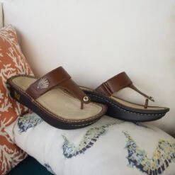 Carina Clay Sandal -Shoes Shop CAR 7407 SX f42e5d37 355c 48b7 a1e9 7ca4f1e2e840