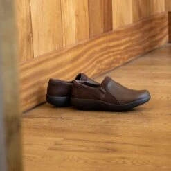 Shoes Shop -Shoes Shop DUE 8149