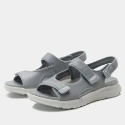 Shoes Shop 31 Sandie Pebble Sandal