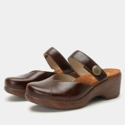 Shoes Sydni Mahogany Shoe