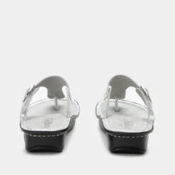 Vella Silver Sandal -Shoes Shop VEL 6130 S3