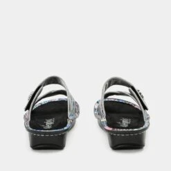 Victoriah Tropic Nights Sandal -Shoes Shop VIC 6111 S3 c3bd56ca 685d 4b65 abd2 2fb5b5fc591e